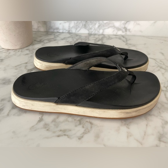 Olukai Nu’a Pi’o Thong Sandals Flip Flops Black & White Size 8 Womens - Picture 4 of 6